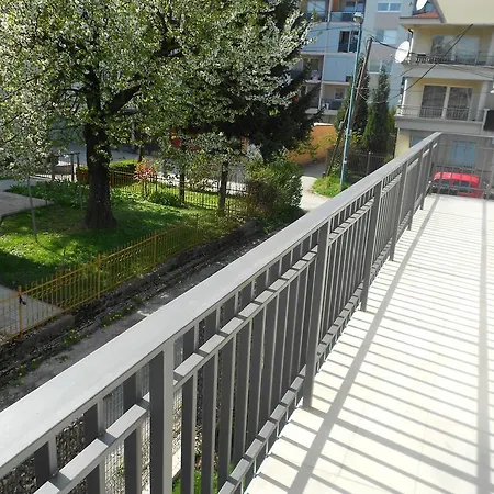 Gasthuis Ilidza Modern 4*